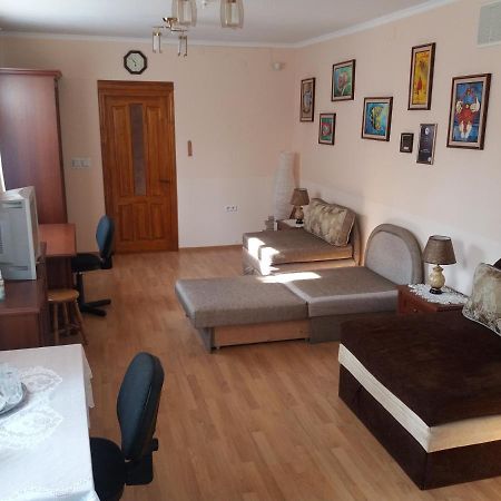 "Arttrakt" Ξενοδοχείο Λβιβ Εξωτερικό φωτογραφία