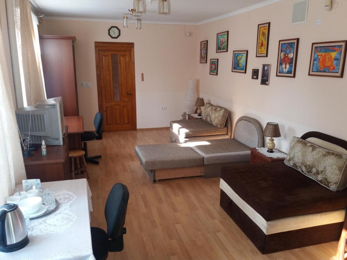 "Arttrakt" Ξενοδοχείο Λβιβ Εξωτερικό φωτογραφία